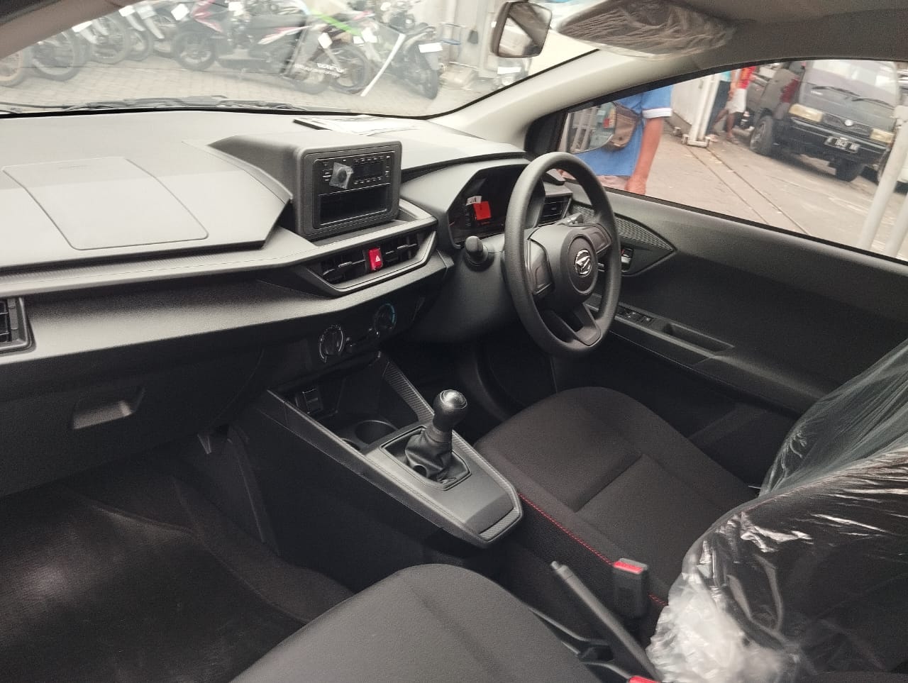 Gambar Mobil