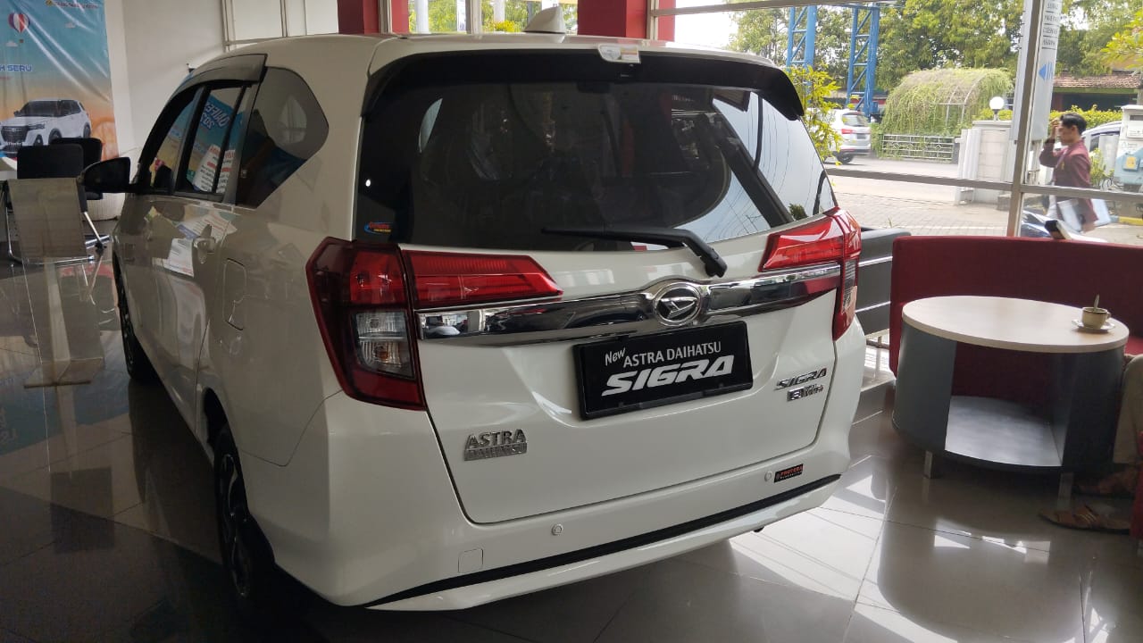 Gambar Mobil